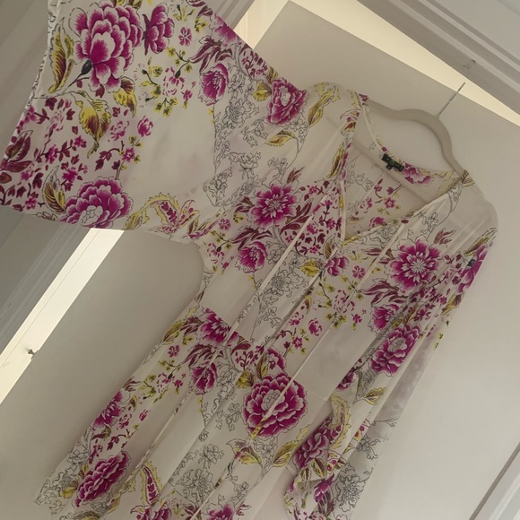 ETRO designer dress, floral. Show stopper - Picture 5 of 10